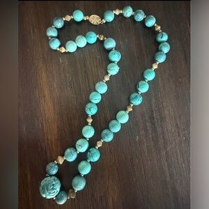 Elegant vintage Chinese Turquoise Beaded Necklace